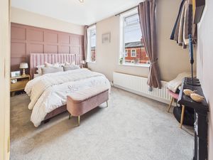 Photo 1- click for photo gallery